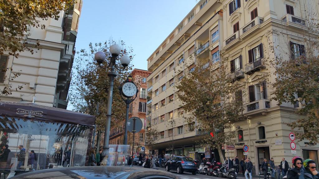 Alis Vanvitelli Suite Неаполь Экстерьер фото