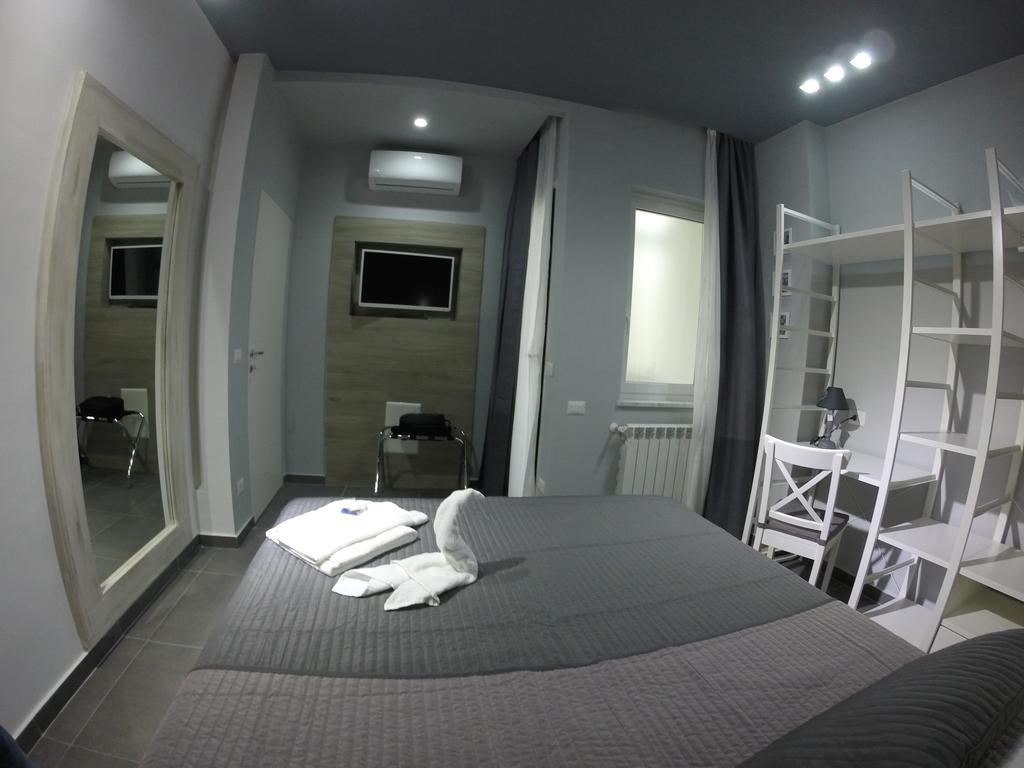 Alis Vanvitelli Suite Неаполь Экстерьер фото